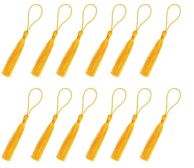sowaka Sowaka 50 Pcs Tassel Silky Soft Mini Floss Handmade Tassels with Loop for Bookmark Jewelry Making Keychain Souvenir DIY Crafting Project Supplies Chinese Knot Royee Gold 
