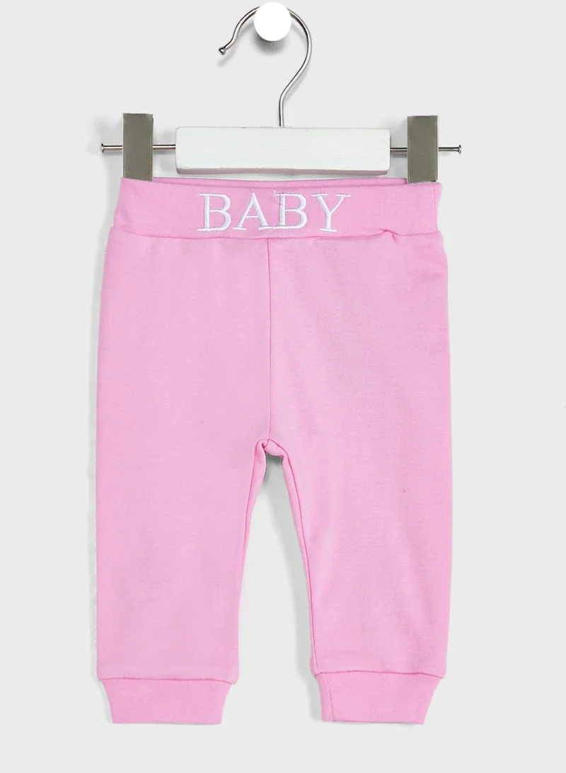 GUESS Infant Logo Bodysuit & Pants Set