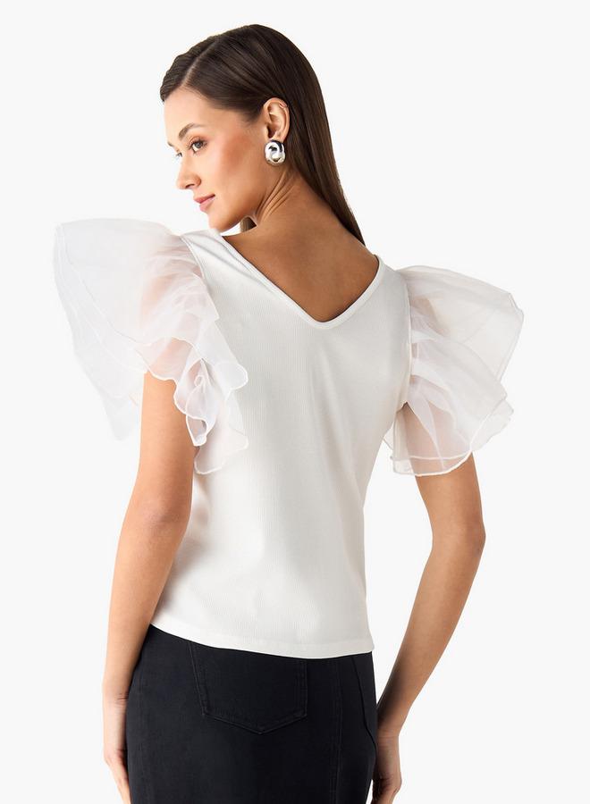 تواكستريمز بلوزة بياقة على شكل حرف  بنسيج مزخرف وأكمام مدمجة - Image 3