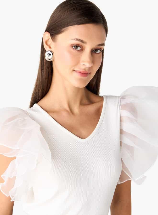 تواكستريمز بلوزة بياقة على شكل حرف  بنسيج مزخرف وأكمام مدمجة - Image 4