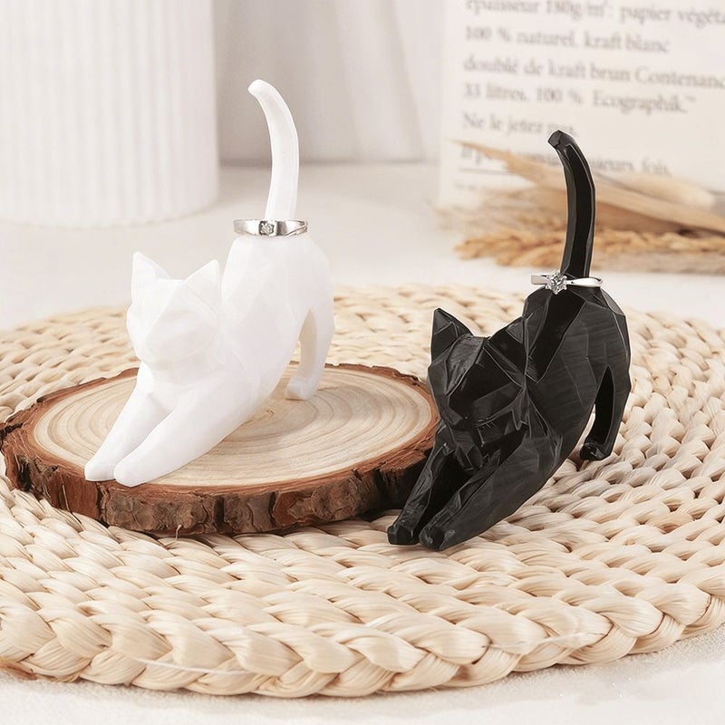 Black Cat Statue Ring Holder for Wedding Minimalist Jewelry Display - Image 5