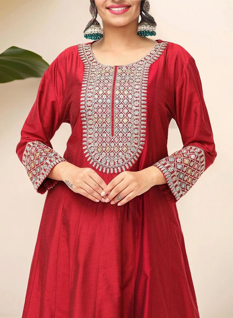 Ishin  Women RED Kurta Set with Duppatta for Women | Best Price UAE