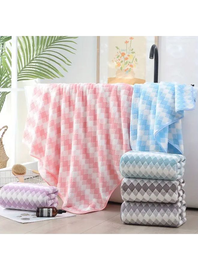 Light Purple Geometric Lattice Bath Towel Super Soft Quick Dry Absorbent Polyester Blend - Image 1