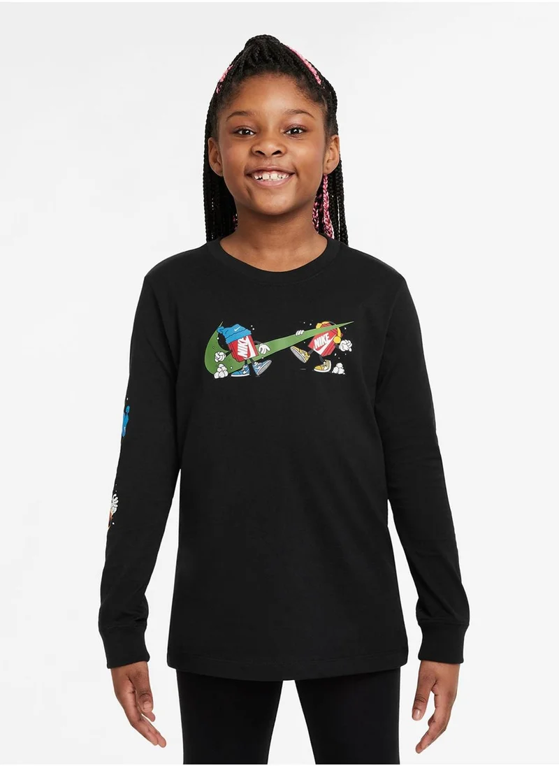 Nike Youth Essential Boxy T-Shirt