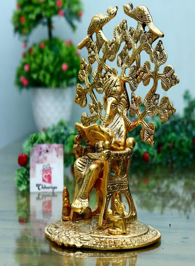 CHHARIYA CRAFTS تمثال غانيش المعدني من تشاريا كرافتس وهو يقرأ رامايانا، غانيش غانباتي جالس على كرسي، مناسب لتزيين المنزل في المهرجانات، غرفة الصلاة، المعبد، هدية للعائلة والأصدقاء، أو كهدية لبيت جديد (الحجم: 22 سم، طلاء ذهبي). - Image 3