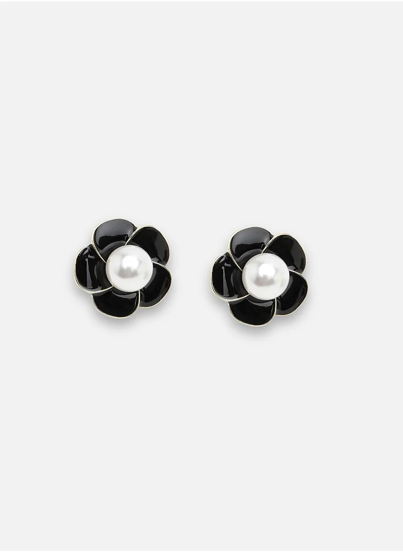 SOHI Casual Stud Earrings