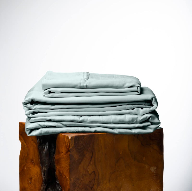 Olive + Crate Luxury Series 100% Tencel Eucalyptus Full Size Sheets Set - 4PC Super Soft Cooling Bed Sheets | Deep Pocket to 16'' Flat  Fitted Sheet & 2 Pillowcases Eucalyptus - Image 1