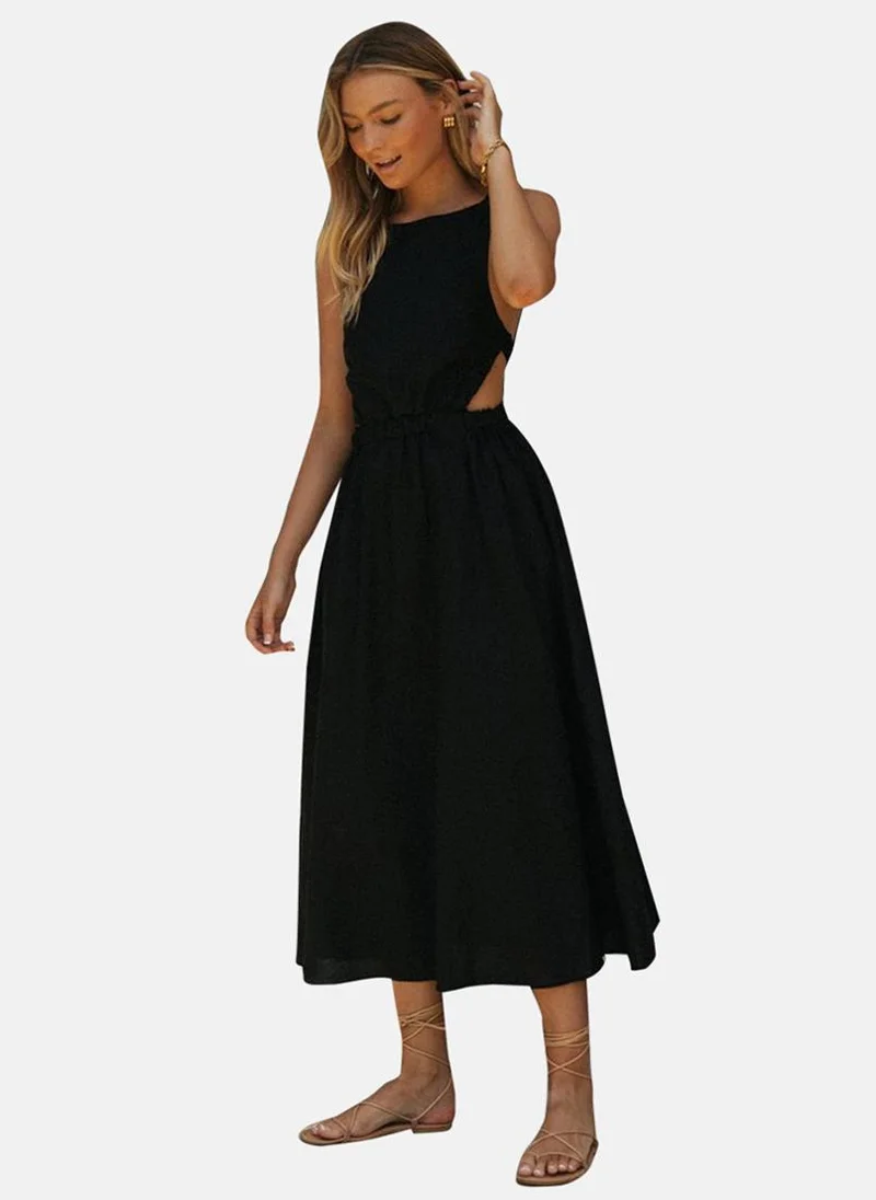 YUNIQEE Black Boat Neck Solid Fit & Flared Dress