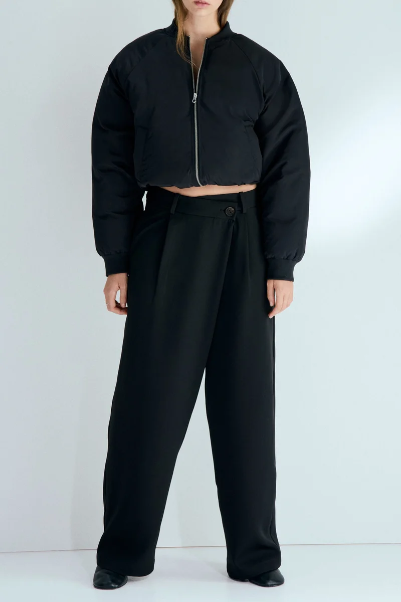 اتش اند ام بنطلون رسمي بتصميم ملفوف