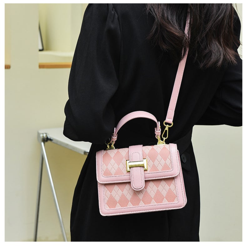 Quilted Chic Versatile Mini Handbag Single-shoulder crossbody bag - Image 2