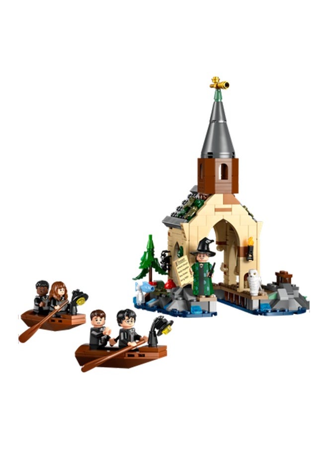 LEGO 76426 Harry Potter Hogwarts Castle Boathouse Set, Fantasy Toy For Kids, Includes 2 Buildable Boats And 5 Minifigures, Independent Play, Gift Idea For Girls, Boys And Any Fan Aged 8 Plus (350 Pieces)  - Image 4