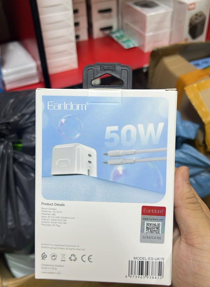أيرلدوم شاحن سريع مزدوج يو اس بي سي 50 وات-قابس بريطاني / موديل يو سي 19 / محول حائط مدمج للآيفون والآيباد وسامسونج وماك بوك والمزيد - Image 2
