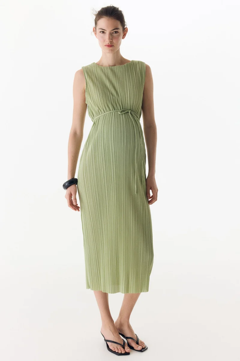 H&M MAMA Plissé dress
