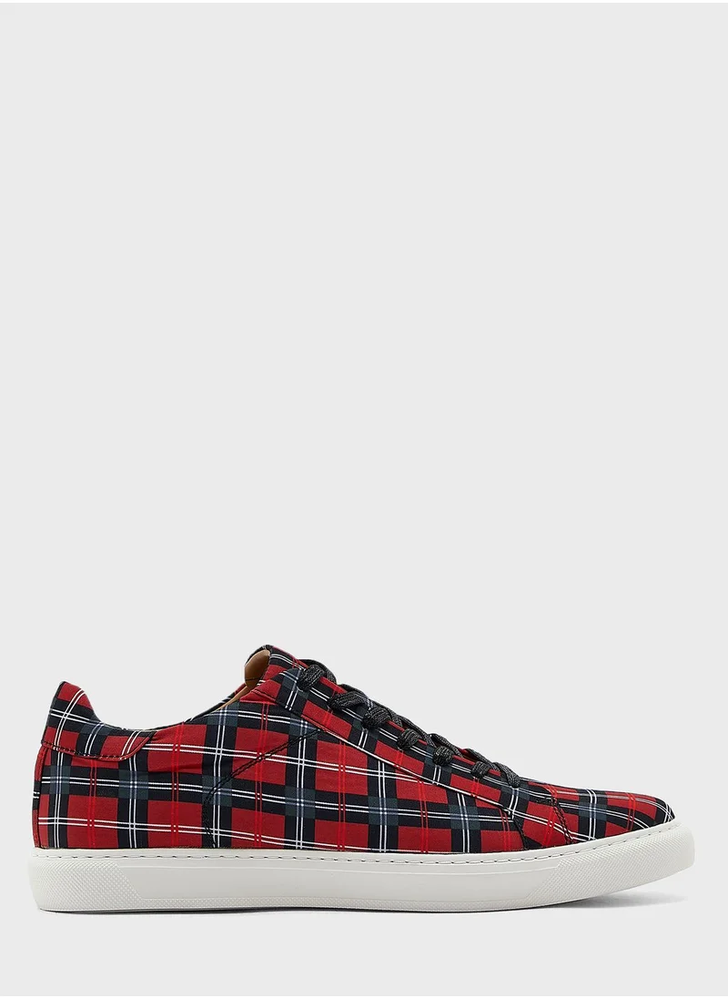 Hoog Checked Sneakers