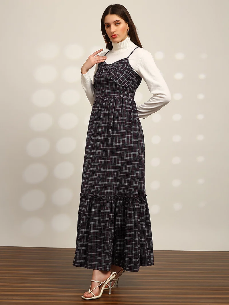 globus Globus Women Red Checkered Strappy Sleeves Sweetheart Neck Bow Detail Smocked Tiered Fit & Flare Maxi Dress