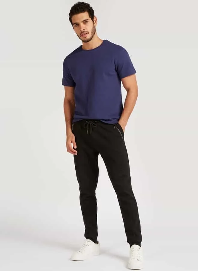 Iconic Iconic Textured Slim Fit T-shirt with Crew Neck and Short Sleeves
