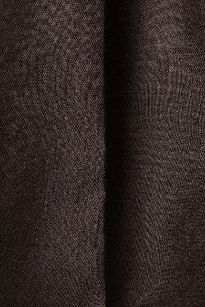 اتش اند ام بنطلون فضفاض من مزيج الكتان