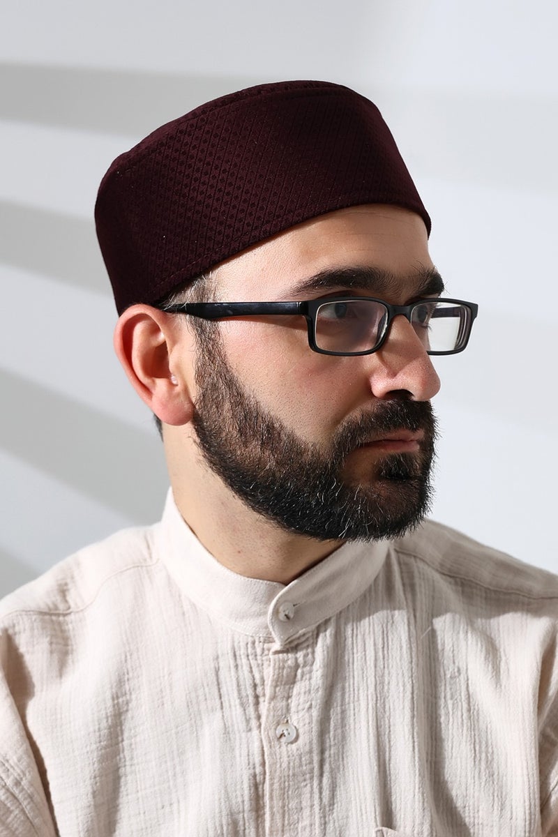 İhvan Ihvan Claret Red Honeycomb Checkered Velvet Molded Prayer Cap  - Image 2