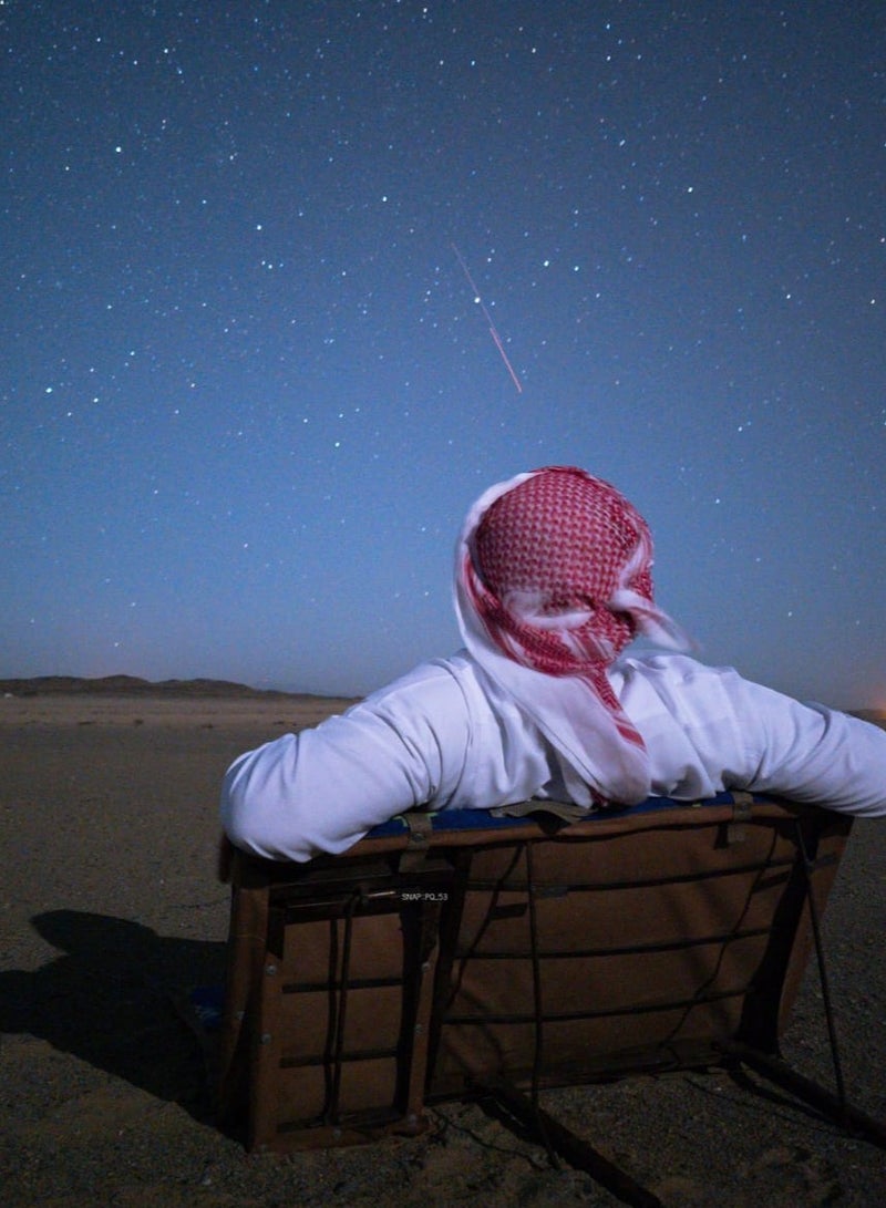 QUTOOB Traditional Arabic Foldable Floor Seating Chair With Armrest And Adjustable Backrest, Perfect For Trips, Camping, Picnics, Gatherings, And Outdoor Enjoyment - Portable and Comfortable Camping Chair - Image 2