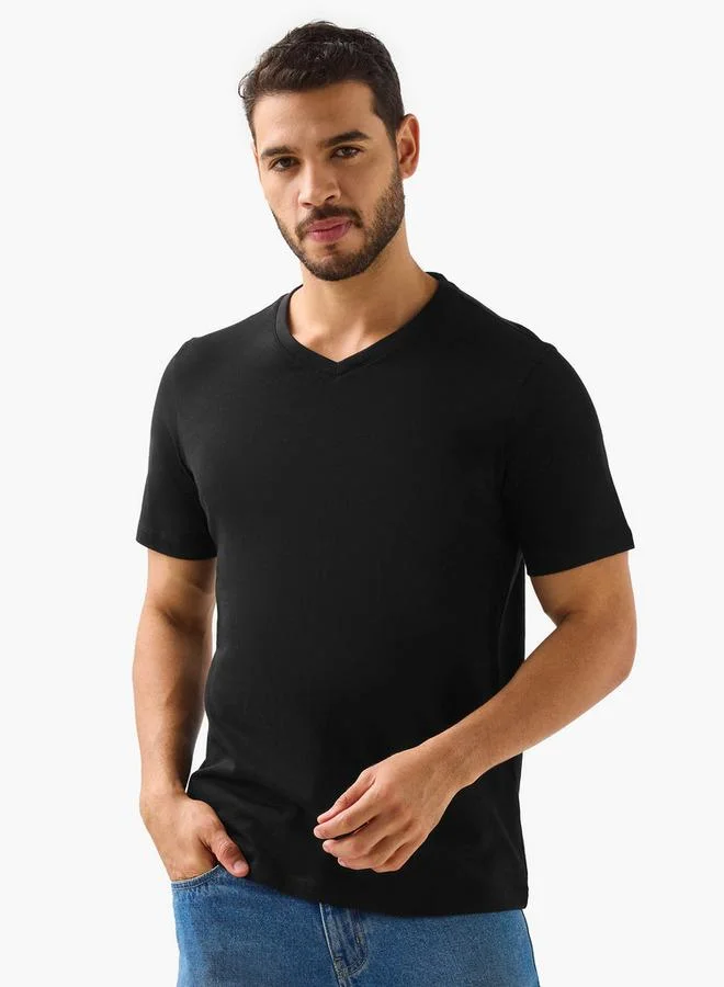 سبلاش فيڤ Men Regular Fit V-neck Short Sleeve T-shirt - Set of 2