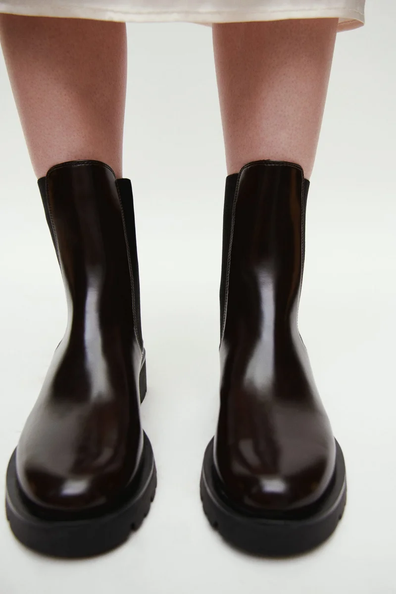 H&M Chelsea boots