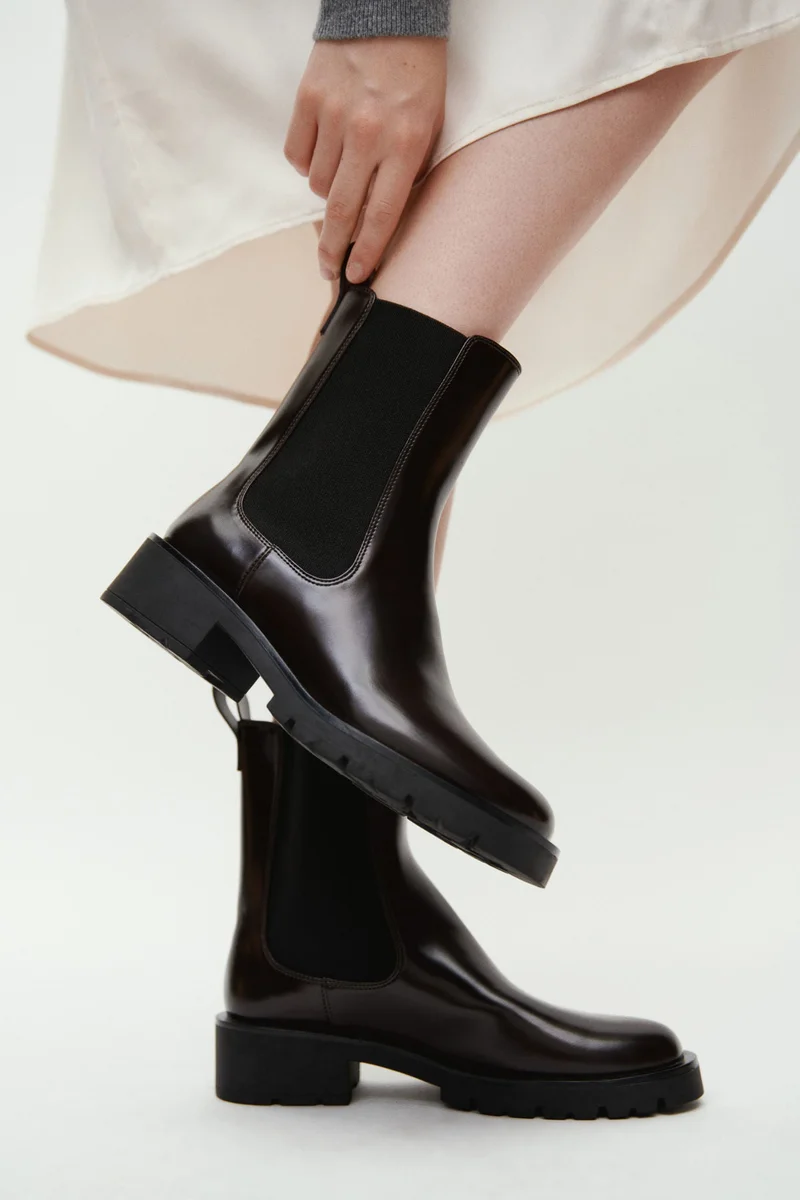 H&M Chelsea boots