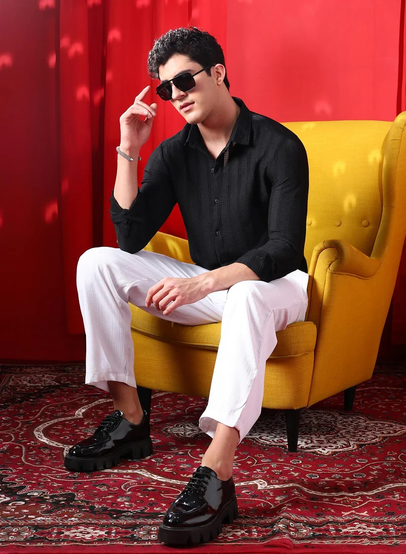Campus Sutra Men's Onyx Black Wicker-Tactile Shirt