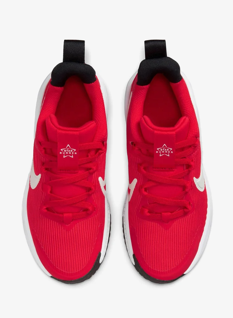 نايكي حذاء ستار روير 4 للأطفال