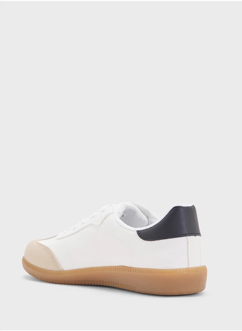 Andarina Ladies Stripe Sneaker