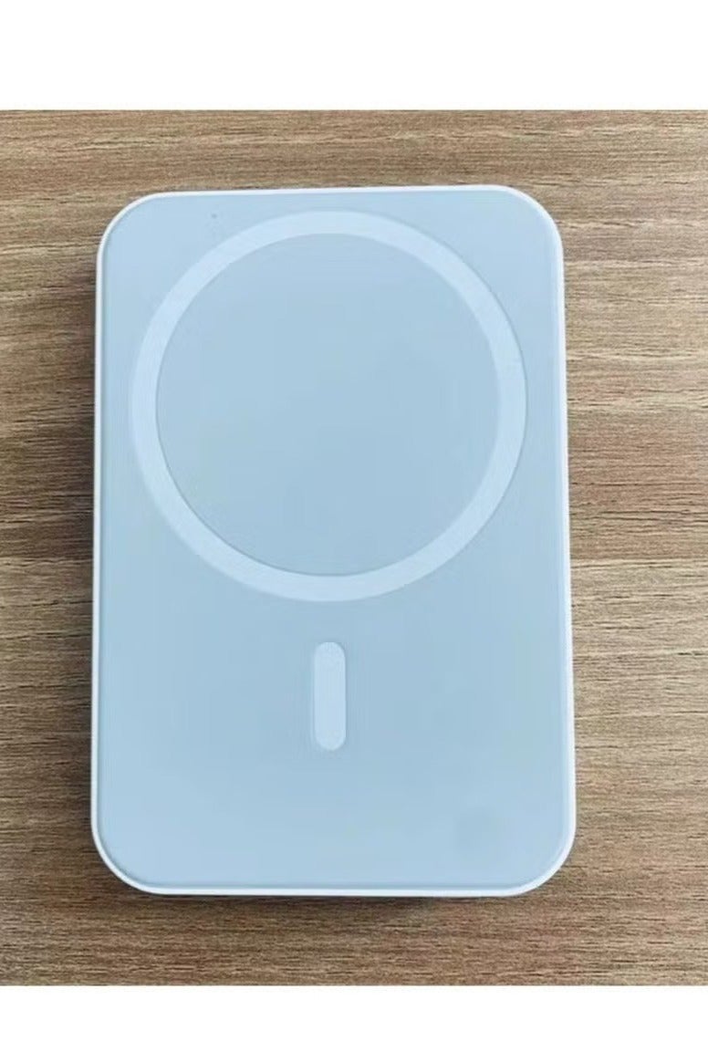 10000 mAh Magnetic MagSafe Wireless Portable Power Bank Charger - Image 2