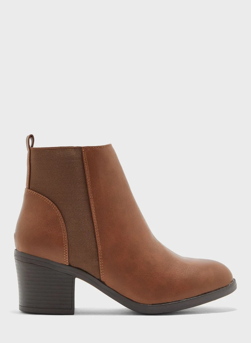 NEW LOOK Wide Fit Suedette Chelsea Boots