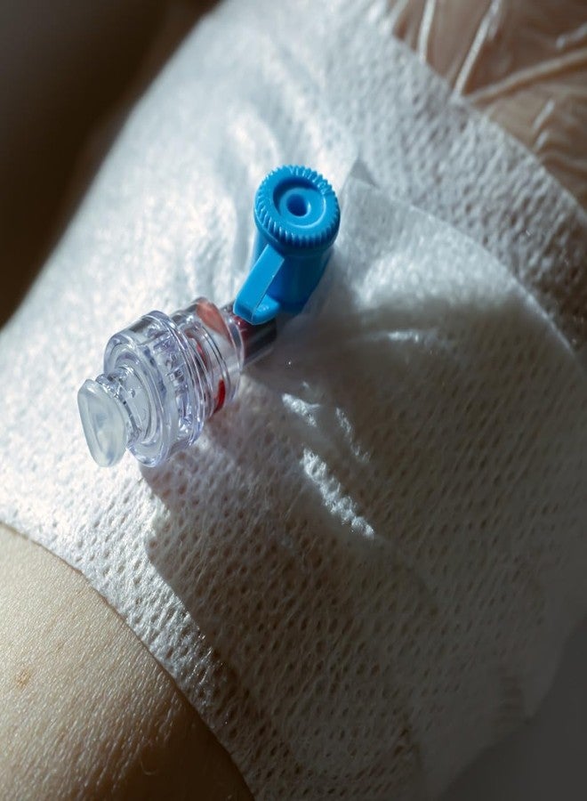 Vakly Split Drain Sponge Gauze 4x4 Sterile 6 Ply Pads [Pack of 50] Absorbent Precut 4"X4" Non-Woven Slit Bandage for I.V. Tracheostomy - 25 Packs of 2 Pre Cut Bandages + 1 Roll of Medical Tape - Image 4