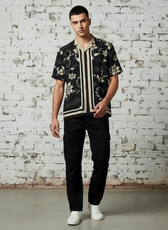 Lee Cooper Lee Cooper Men Regular Fit Collared Floral Print Short Sleeve Shirt