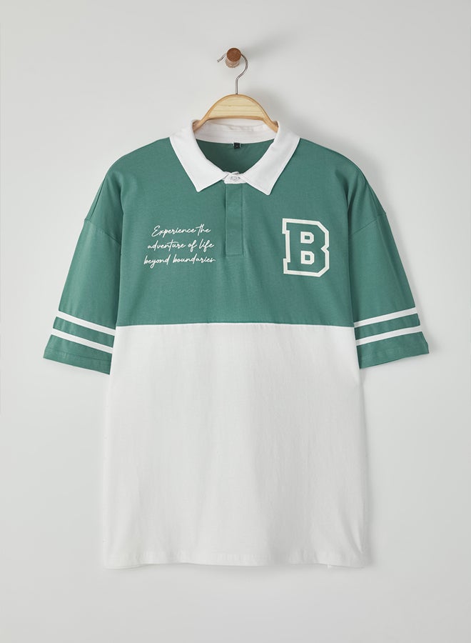 trendyol Green Oversize/Wide Cut Color Block Brooklyn Printed Polo Neck T-shirt - Image 3