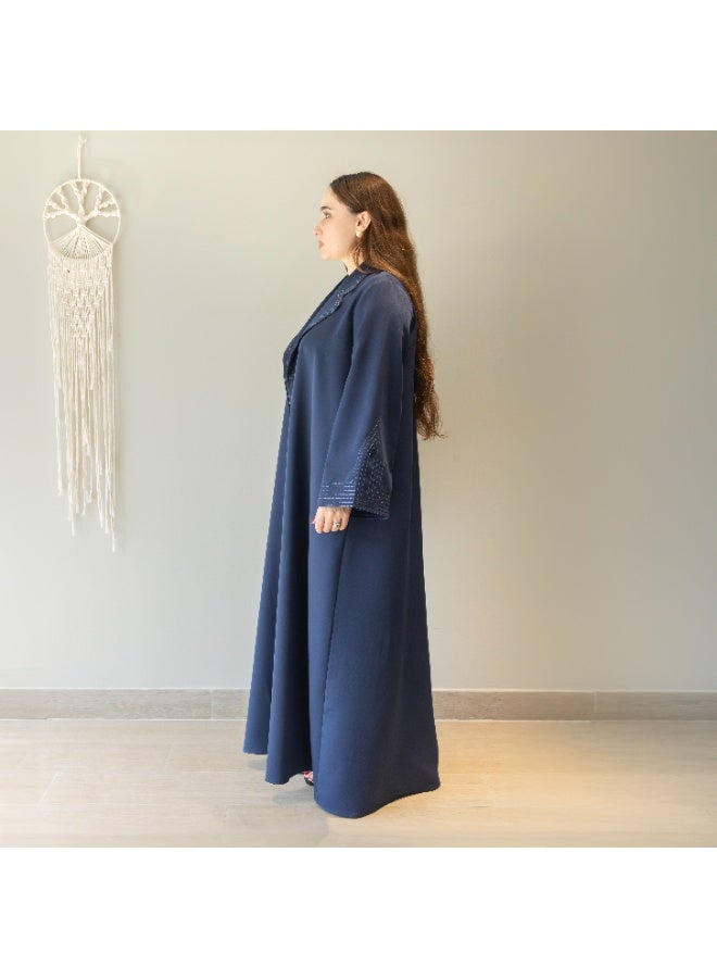 LINELLE عباءة لينيل زرقاء داكنة بياقة - تصميم أنيق مفتوح من الأمام مع إغلاق بأزرار وتفاصيل خياطة، ملابس يومية ومناسبات محتشمة - Image 2