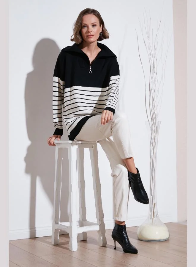 ليلا كنزة نسائية بياقة بسحاب من الأكريليك ليلى