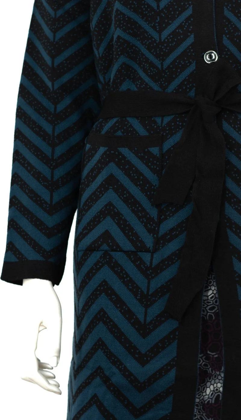 اوبلاند Women's Motifed Buttoned Pocket Full Pattern Lycra Mother Cardigan
