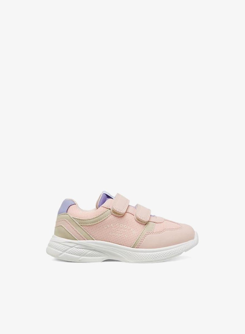 Lee Cooper Girls' Panelled School Sneakers With Hook And Loop Closure - Image 3