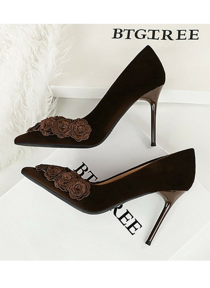 BIGTREE Women's Suede Closed Pointed Toe Stiletto Pump Floral Decoration High Heels Dark Brown 9 CM  - Image 3