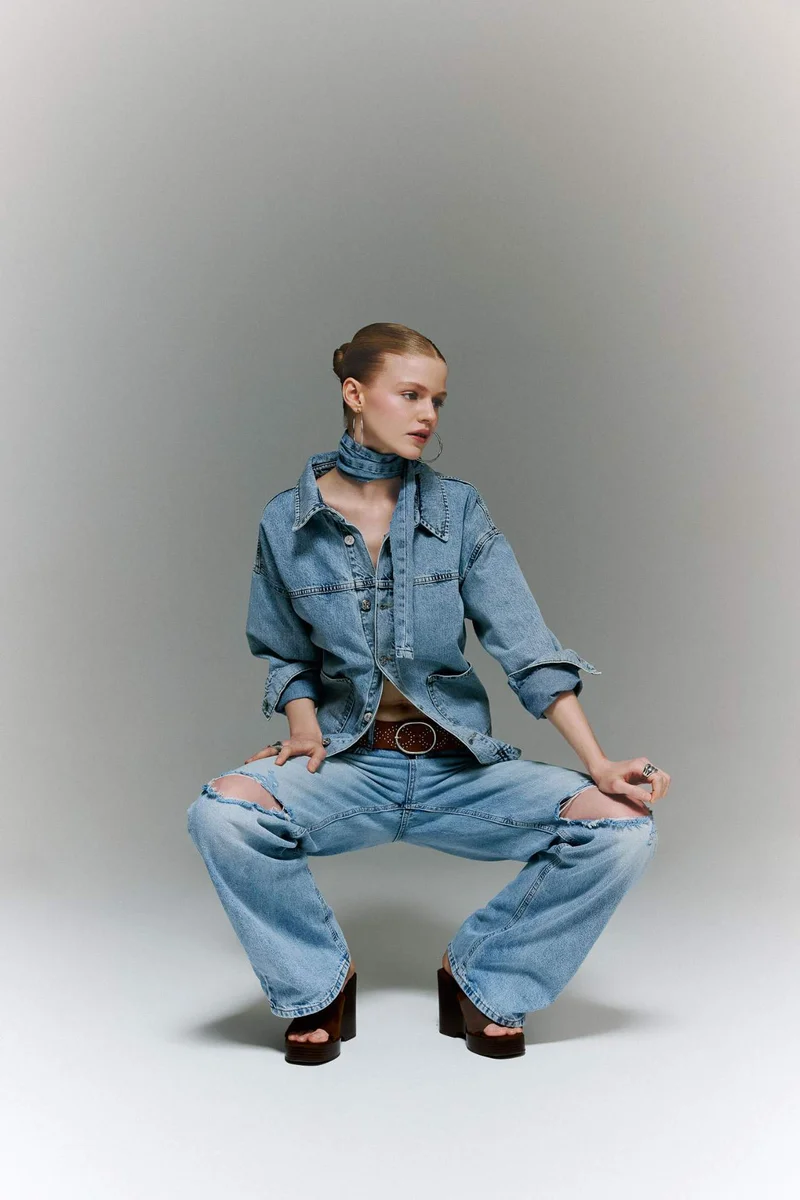 ديفاكتو Afra x Defacto Straight Wide Ripped Detail High Waist Jeans