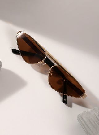 Haute Sauce Women's The Swish Cateye Sunglasses For Casual Wear | One-Size | California Gold Alloy Frame | Chocolate Brown Polarized Lens | Full Rim | Eyewear For Woman & Girls - pzsku/Z8F800A376BF5A9887F48Z/45/1751543646/0a144ece-21cb-45a0-98ed-794cc14460b1