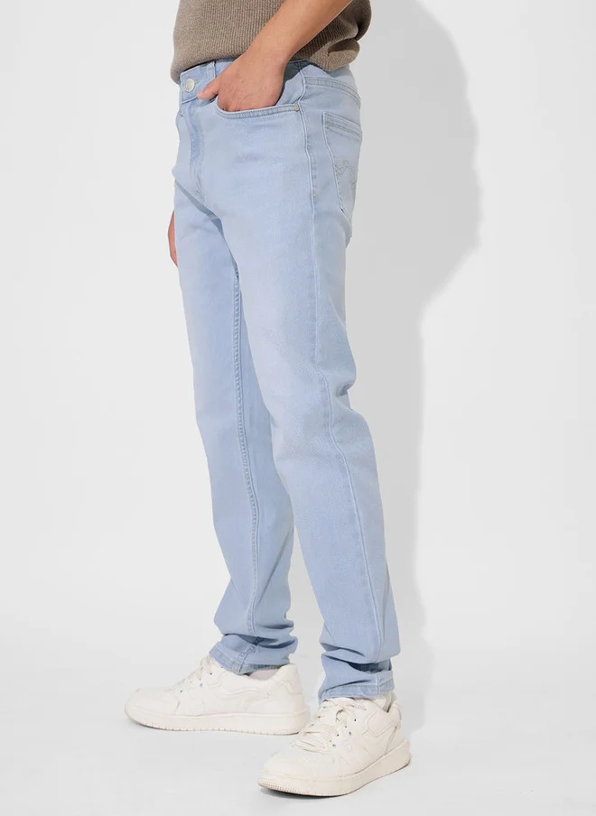 ذا سوليد ستور The Souled Store Men Slim Fit Solid Light Blue Jeans