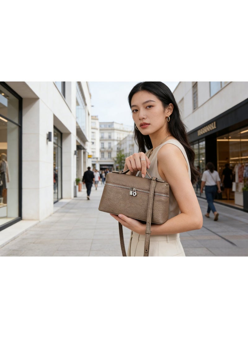 Loro Piana Women Camera Bag Extra Pocket L19 20*12*6cm - Image 1