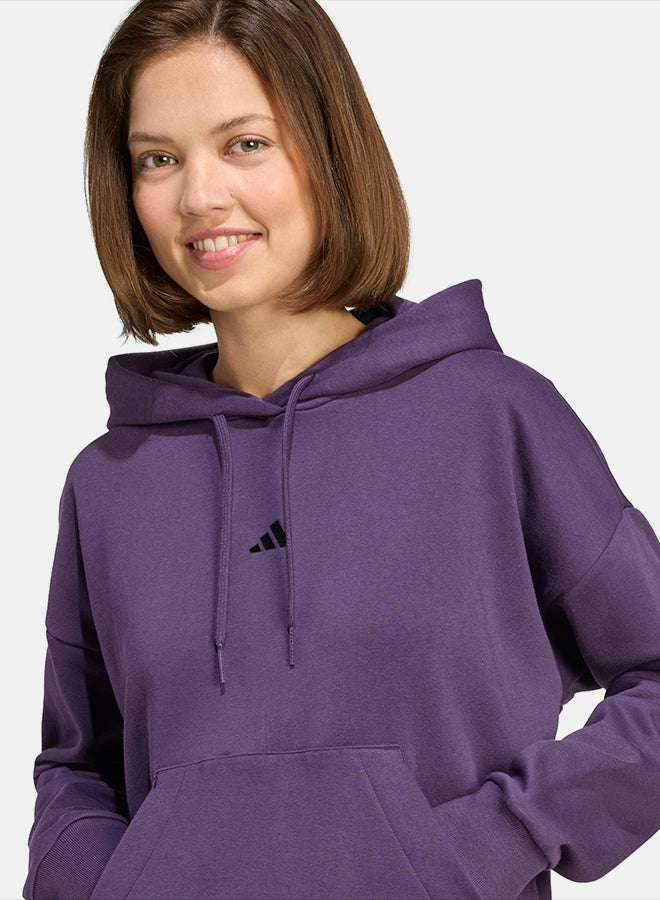 Adidas هودي مريح بشعار صغير من إيسينشالز - Image 4