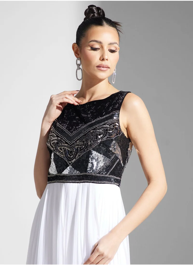 Namshi x Dima Color Block Embroidered Dress With Pleats