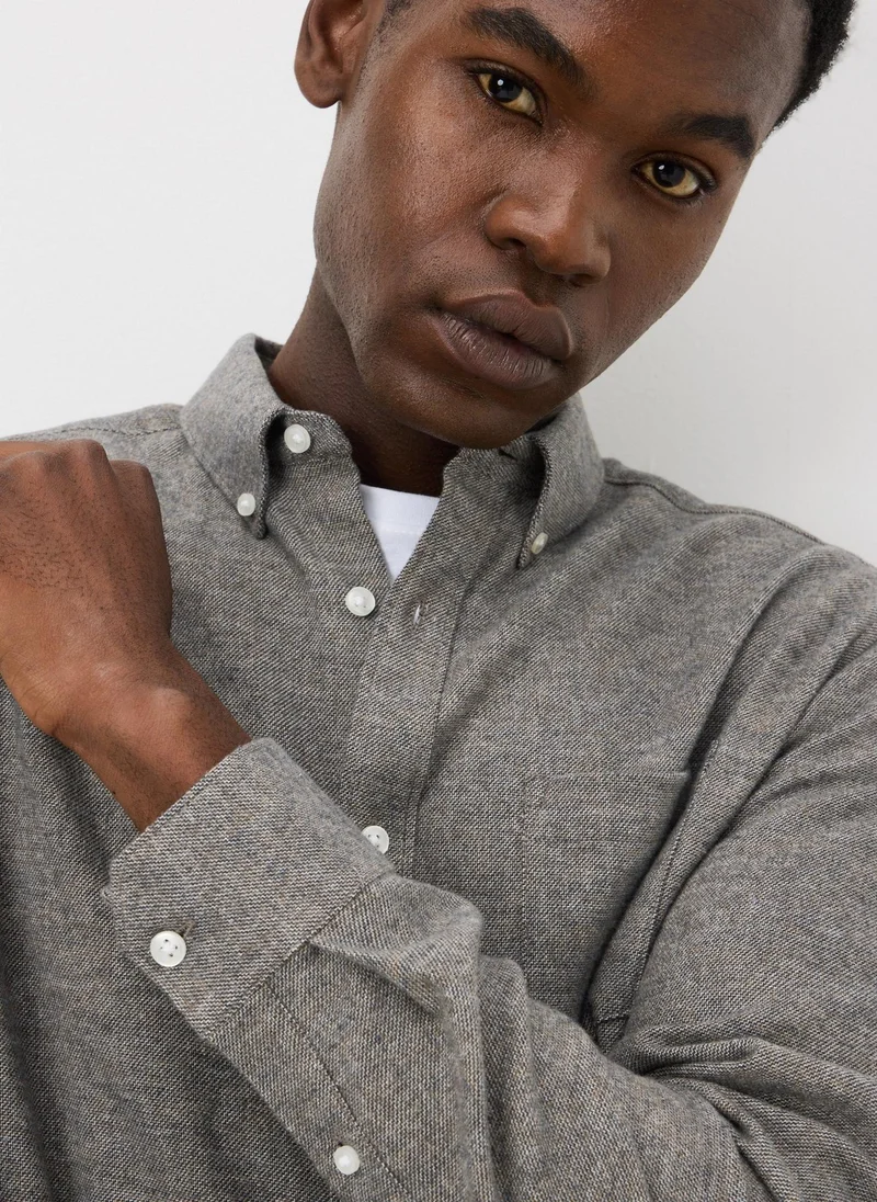 ماتلان قميص بني سادة