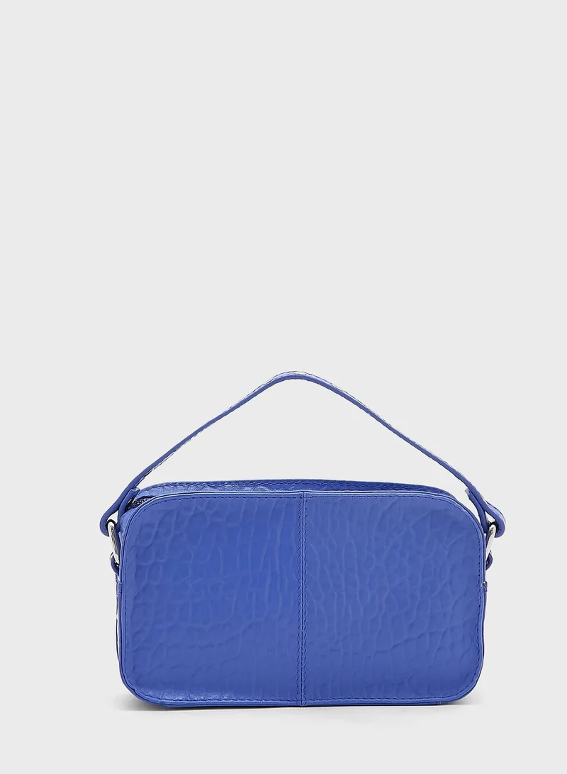 Nunoo Helena Satchel