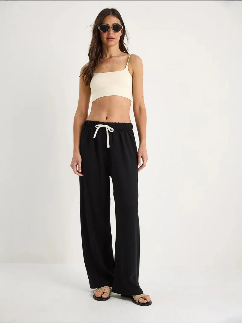 بيانكو لوتشي بنطلون واسع الخصر العالي برباط من لوكسي