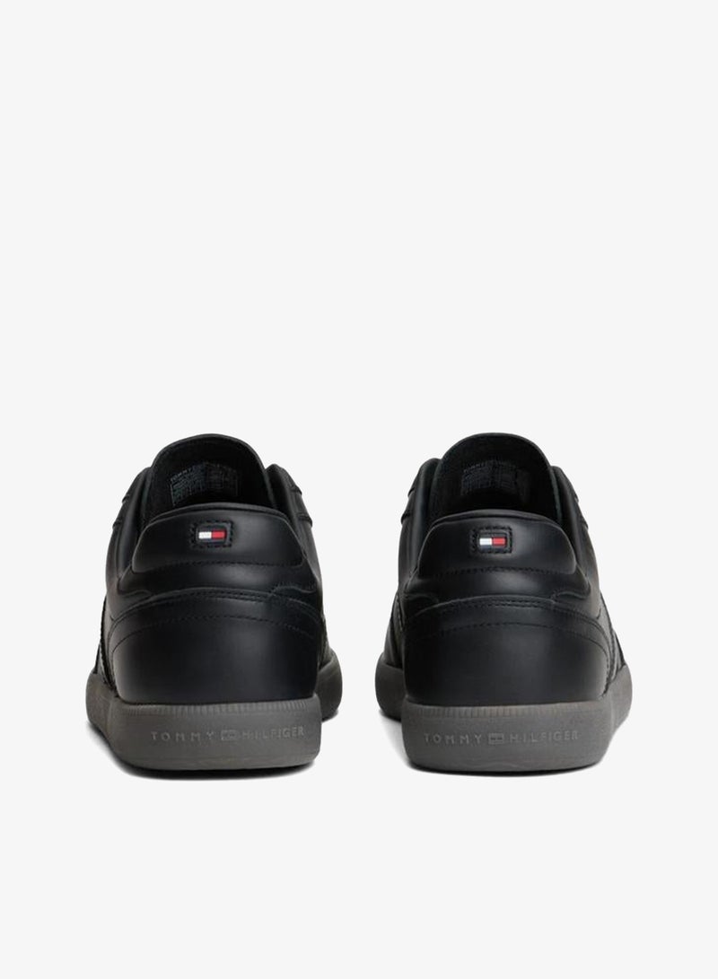 TOMMY HILFIGER TH Tribeca Leather Metallic Logo Trainers - Image 3