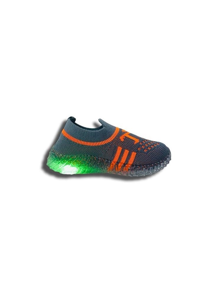 UNIAGE Comfortable and Durable Star Series LED Light Shoes for Kids Unisex - Image 2